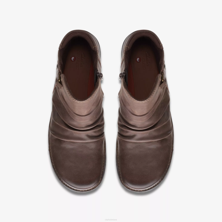 Clarks ir kilpa viršuje H2XV489 tamsiai rudas