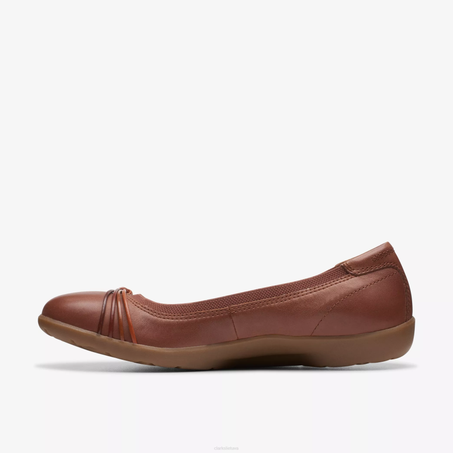 Clarks pieva rae H2XV306 rudos odos
