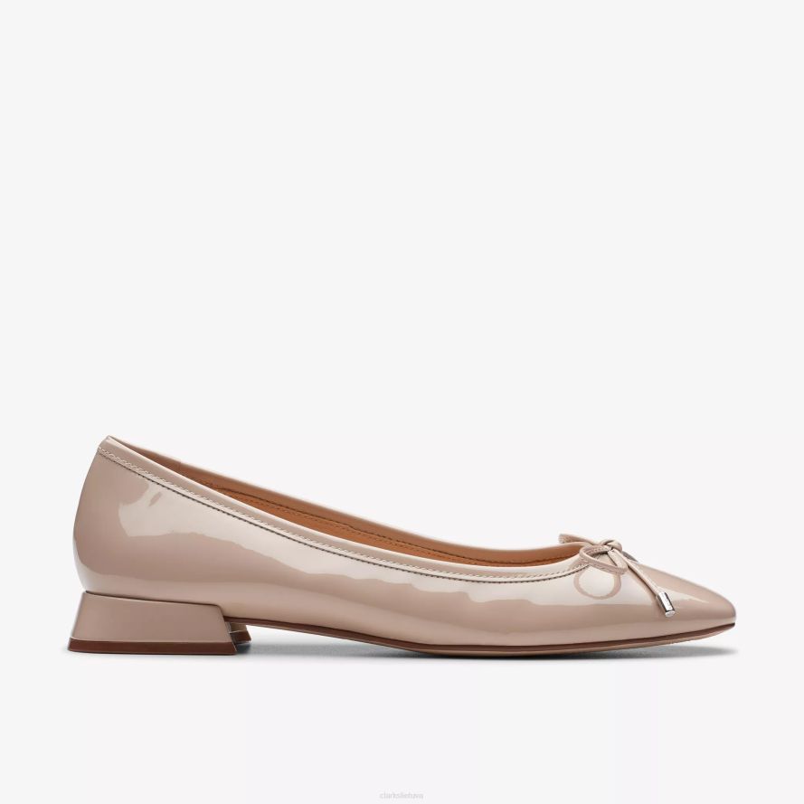 Clarks ubree 15 žingsnių H2XV258 smėlio patentas