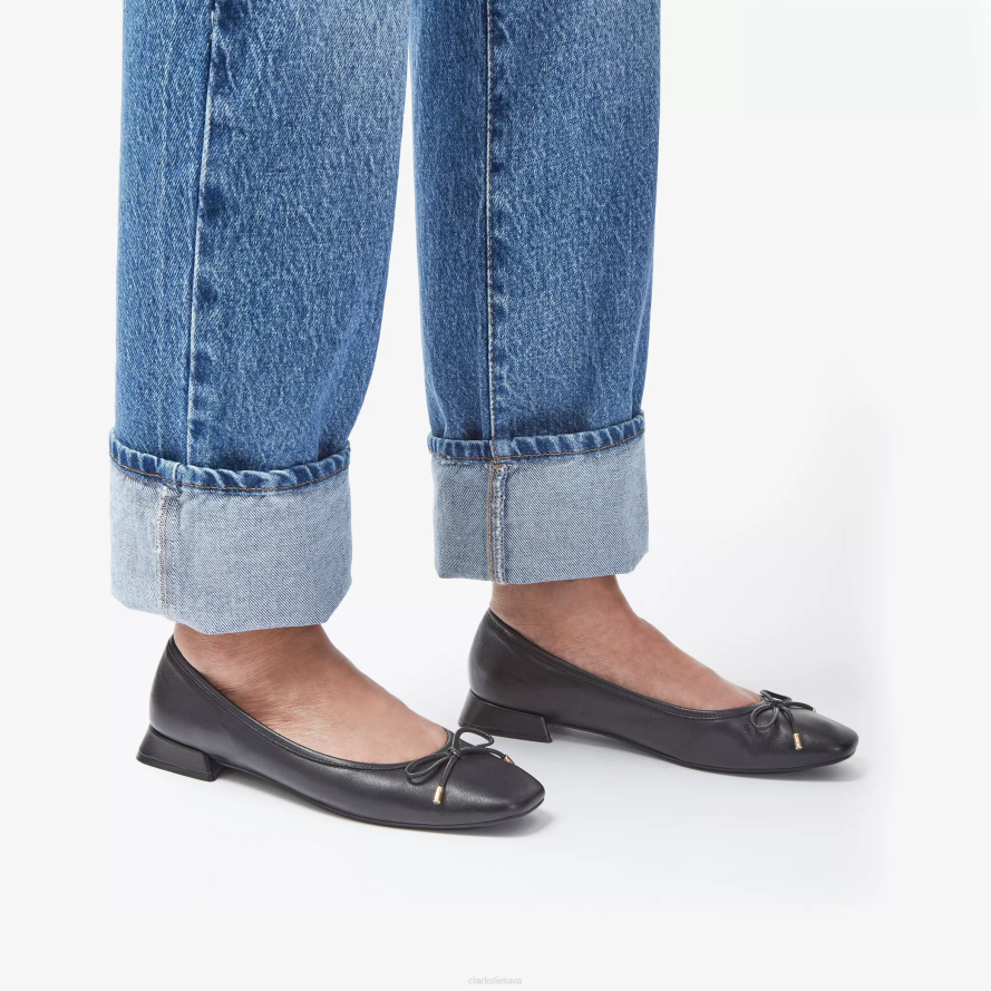 Clarks ubree 15 žingsnių H2XV259 juoda oda