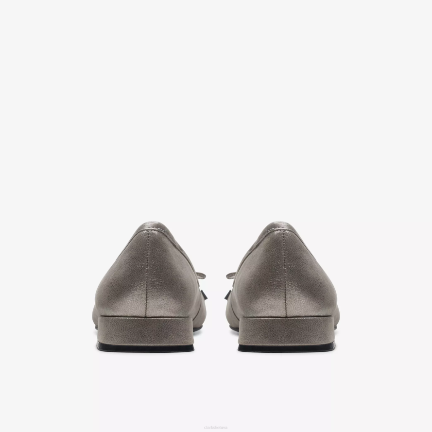 Clarks ubree 15 žingsnių H2XV303 metalinė oda