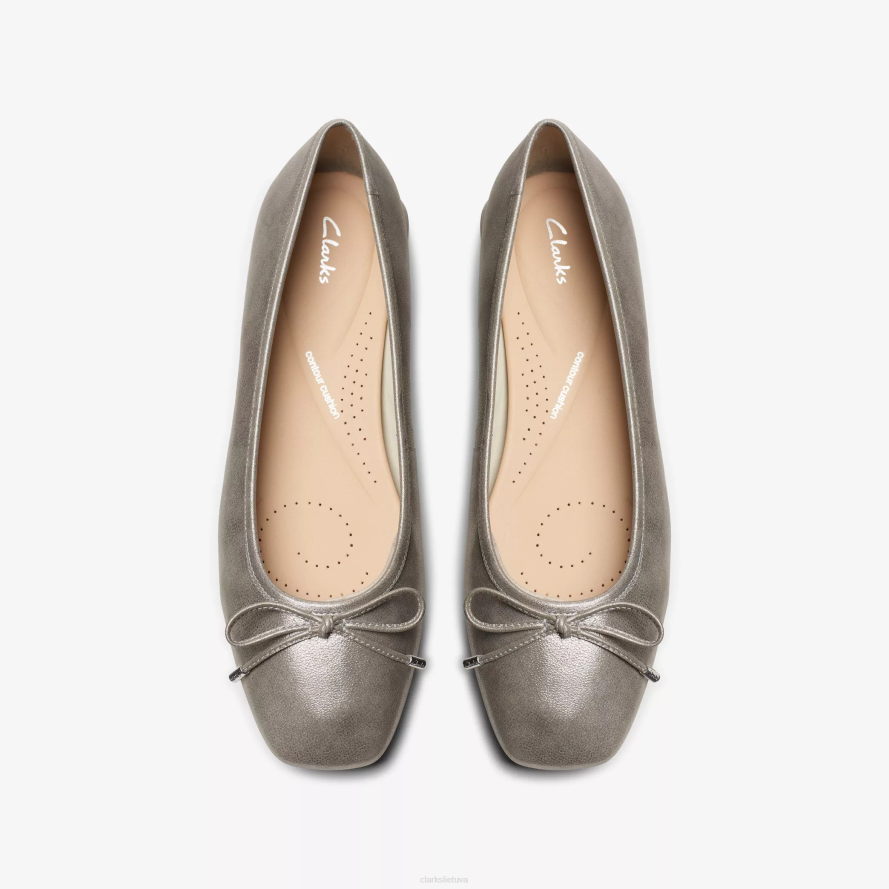 Clarks ubree 15 žingsnių H2XV303 metalinė oda