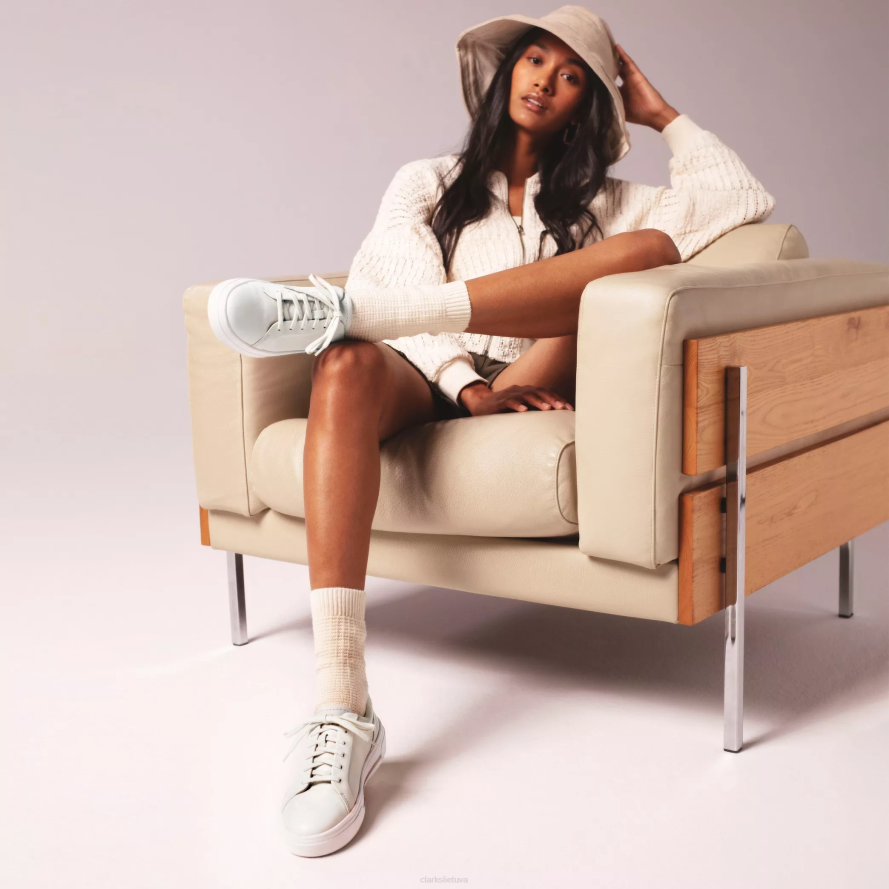 Clarks Hollyhock pasivaikščiojimas H2XV316 beveik baltos odos