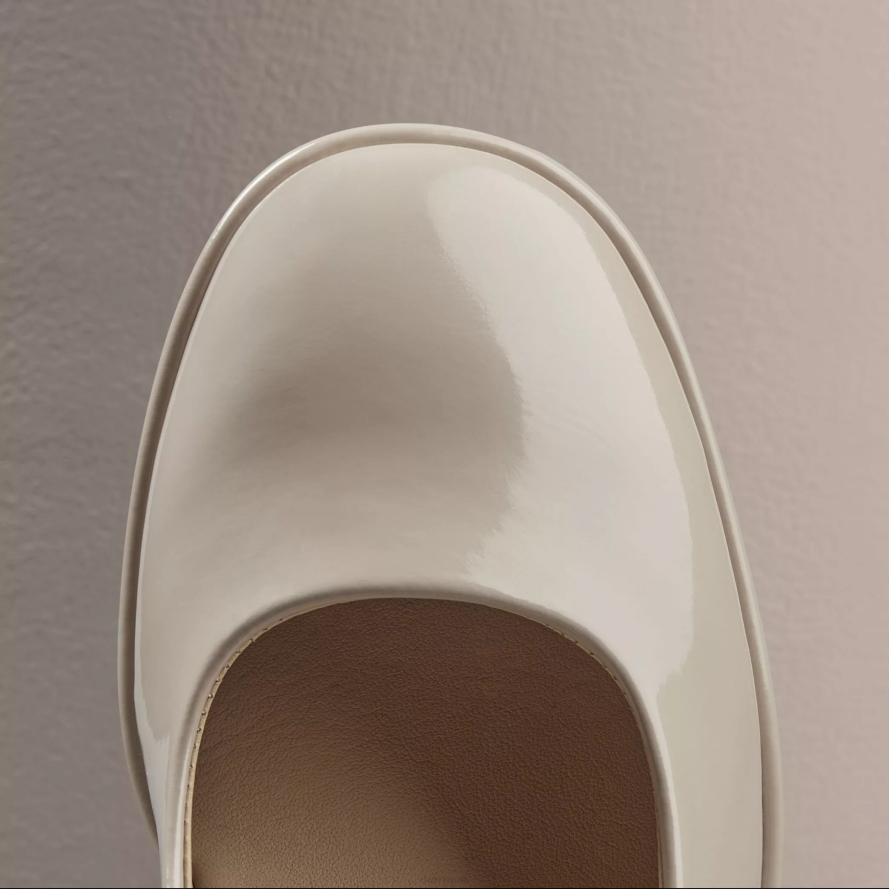 Clarks zoya 85 teismas H2XV500 smėlio patentas