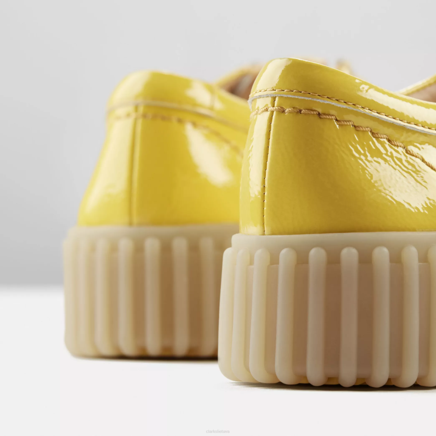 Clarks torhill bitė H2XV571 geltonas patentas