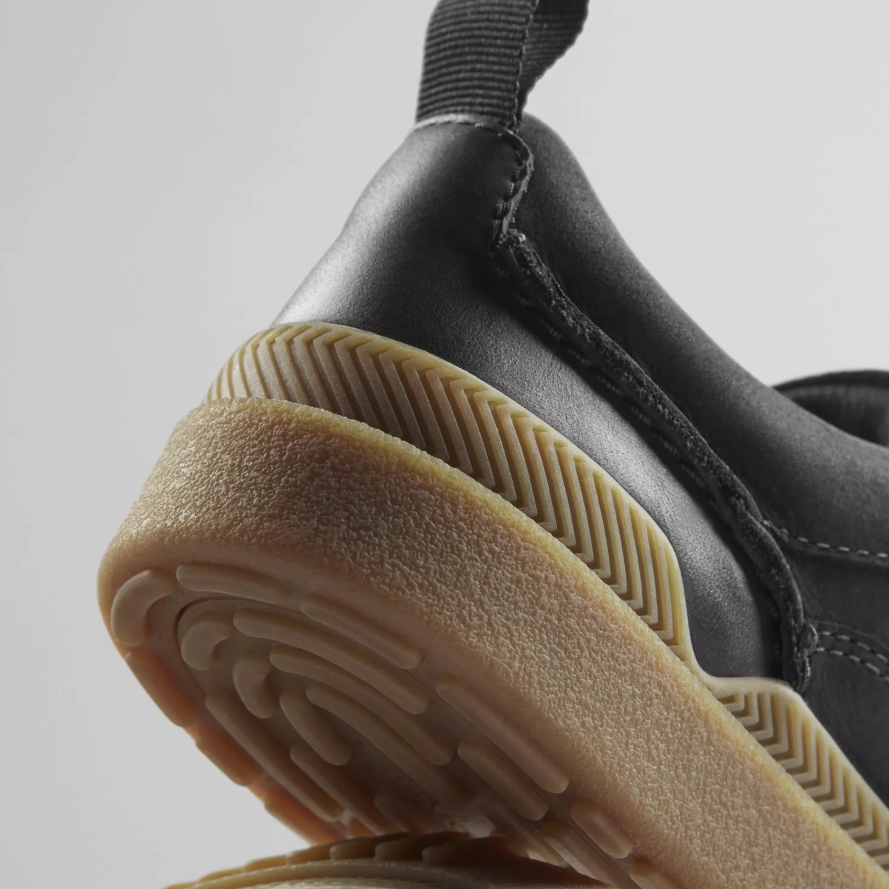 Clarks somerset tor kid H2XV999 juodas