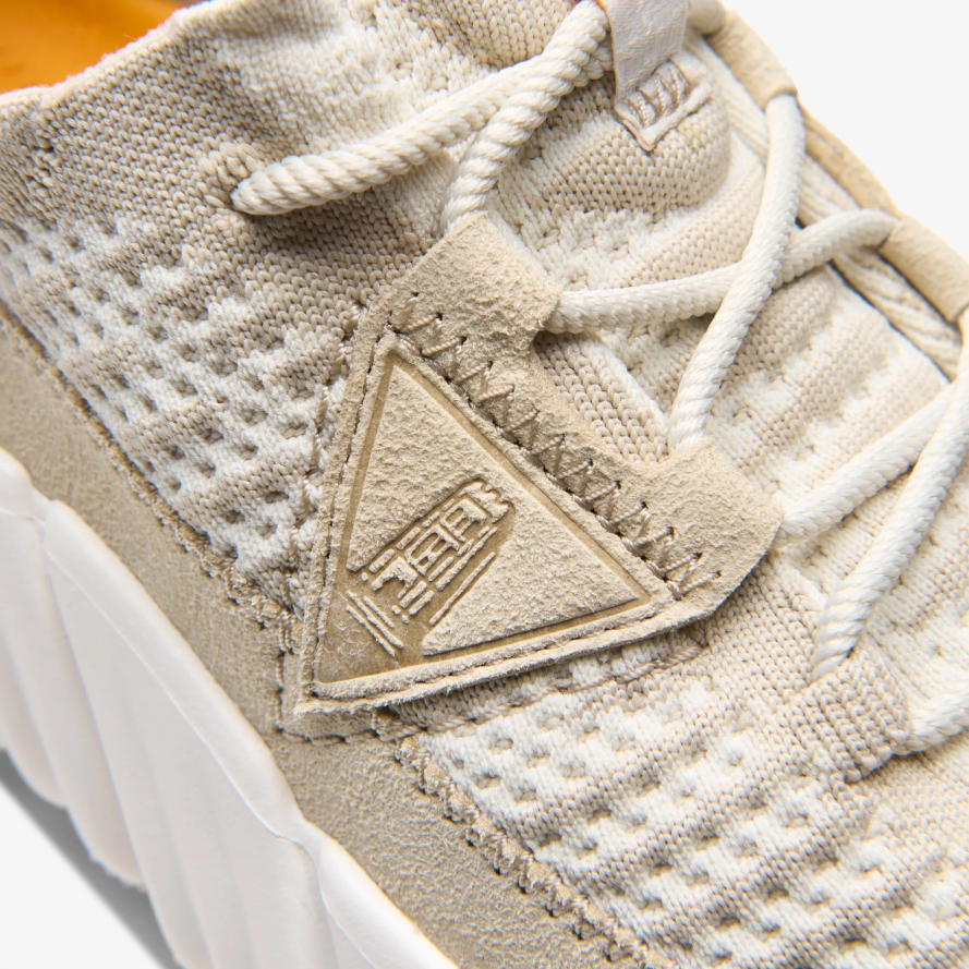 Clarks gamta 360 H2XV842 baltas derinys