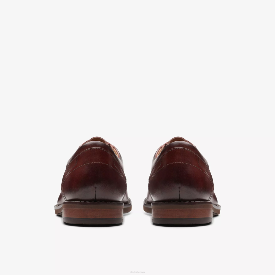 Clarks un hugh nėriniai H2XV788 rudos odos