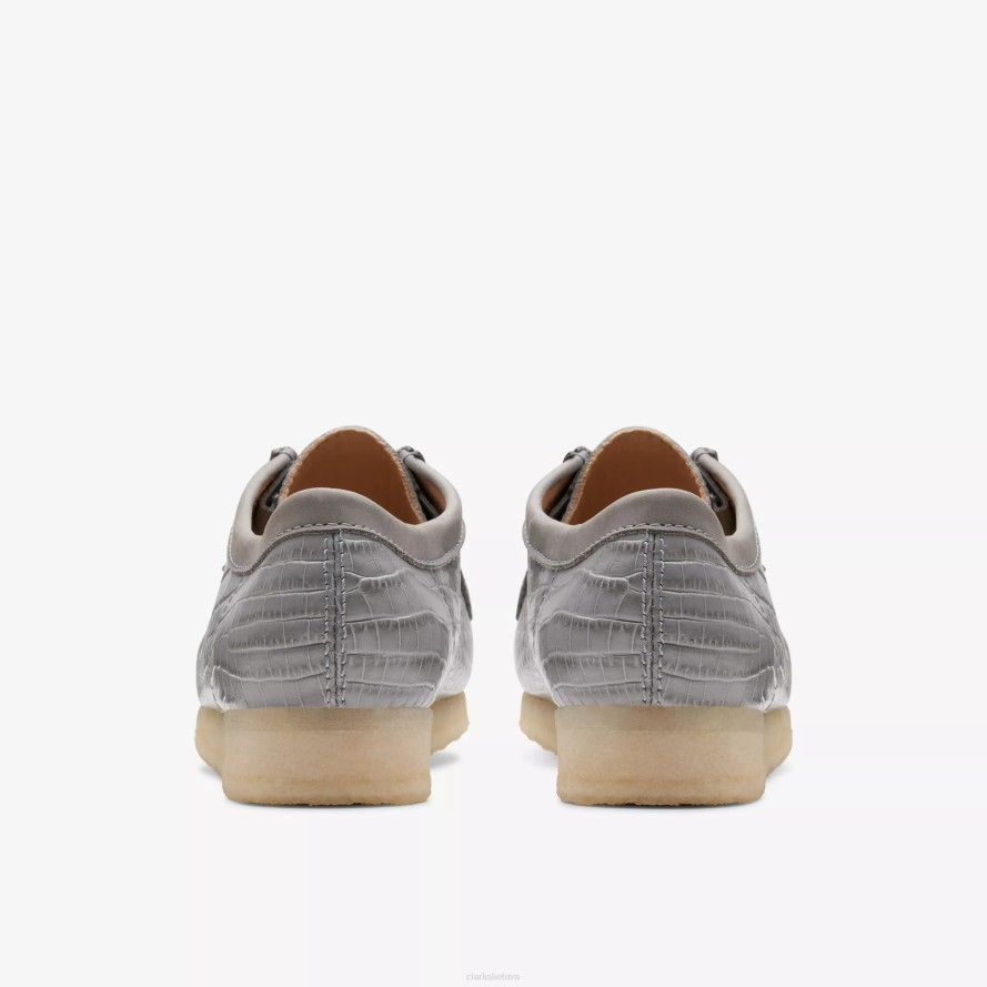 Clarks Wallabee H2XV664 pilkas krokodilo raštas